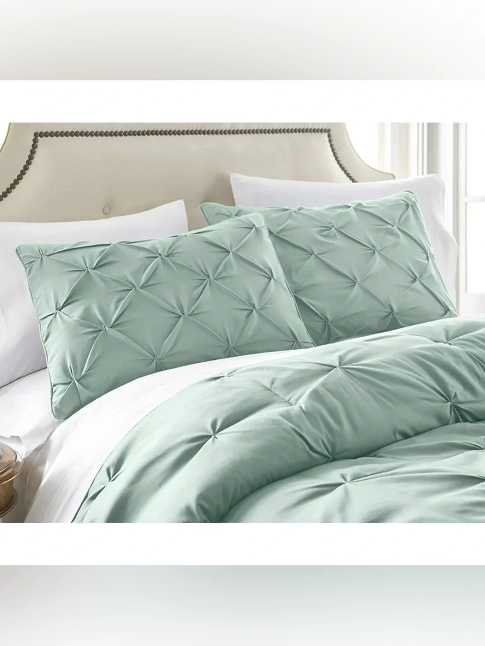 Seafoam king 3 piece Pintuck Comforter Set